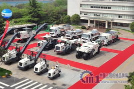 共筑養(yǎng)護(hù)新篇章 2012年徐工養(yǎng)護(hù)產(chǎn)品技術(shù)交流暨產(chǎn)品展示會成功召開